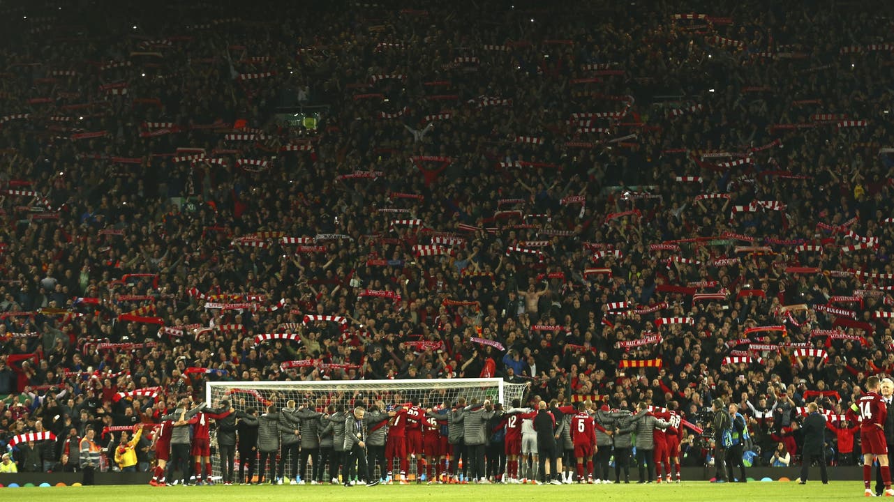 Ein Team und seine Fans Liverpool feiert den zweiten Champions League Final in Serie.