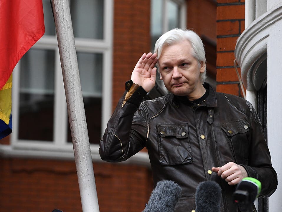 Ecuadors Präsident Lenin Moreno wirft Wikileaks-Gründer Julian Assange vor, gegen die Asyl-Auflagen verstossen zu haben. Auf der Enthüllungsplattform Wikileaks wurden Fotos, Videos und private Unterhaltungen des Präsidenten veröffentlicht. (Archiv)