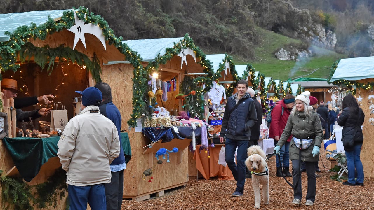 Wegen des schlechten Wetters hatte der Weihnachtsmarkt weniger Besucher als in anderen Jahren. Die die da waren, waren aber vollends zufrieden.