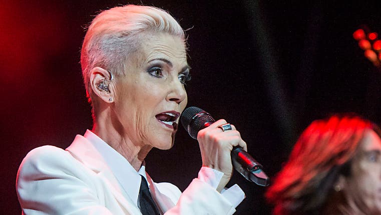 9. Dezember: Marie Fredriksson, Sängerin der Band Roxette, starb an Krebs.