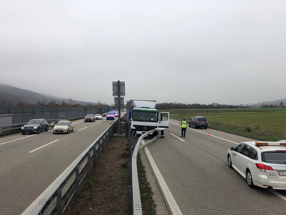Lastwagen-Unfall auf der A1 bei Oensingen