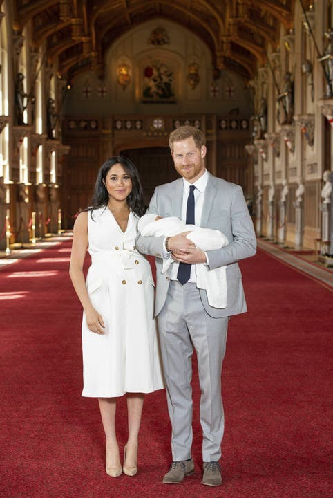 Harry, Meghan und ihr erstes Baby Archie Harrison Mountbatten-Windsor.