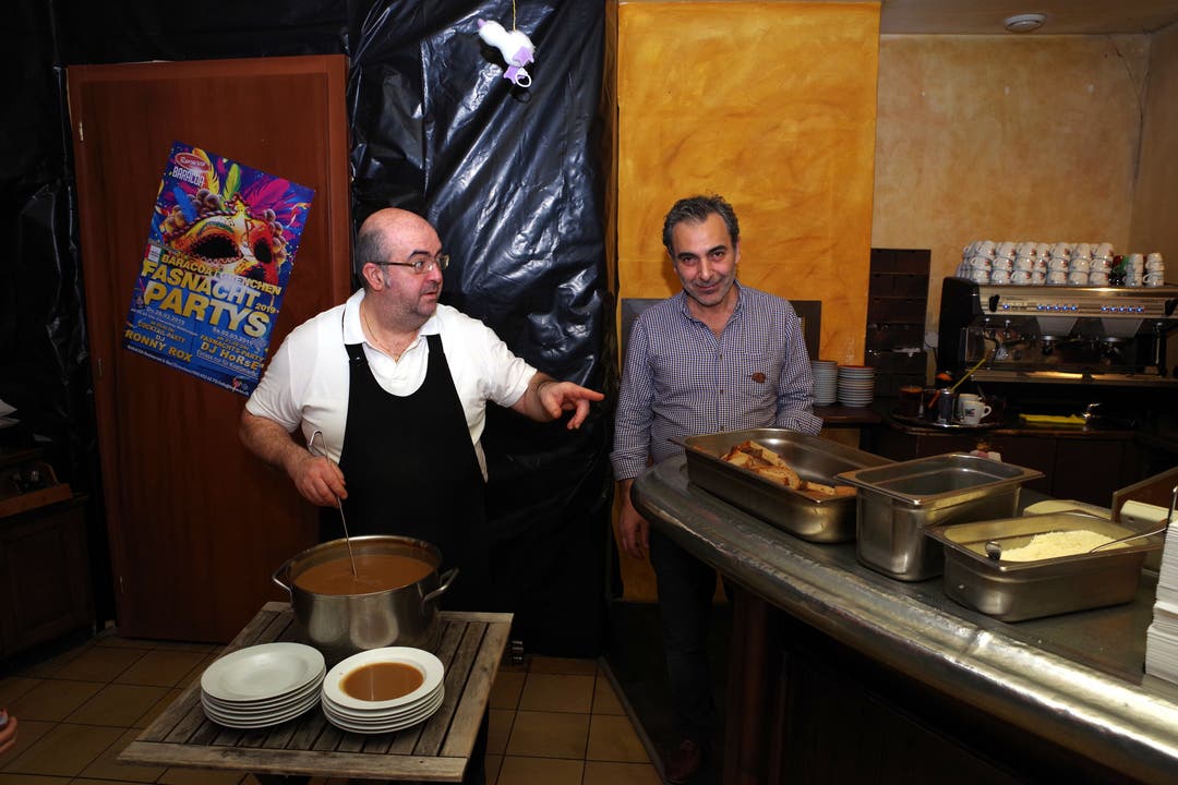 Baracoa-Wirt Mehmet Polat und sein Koch