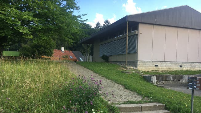 Der neue Kindergarten soll im «Schönbühl» zu stehen kommen. An diesem Standort steht bereits ein Kindergarten, der schon länger in einem schlechten Zustand ist.