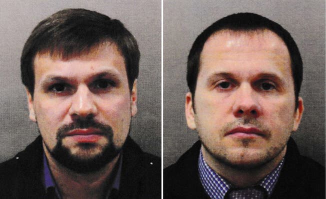 Diese beiden Männer wurden schon enttarnt: Anatoli Tschepiga (links) ist hochrangiger Militäroberst und Alexander Jewgeniwitsch Mischkin ist Militärarzt des russischen Geheimdiensts GRU.