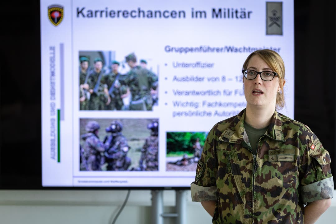 Orientierungstag Frauen im Militär, Aarau