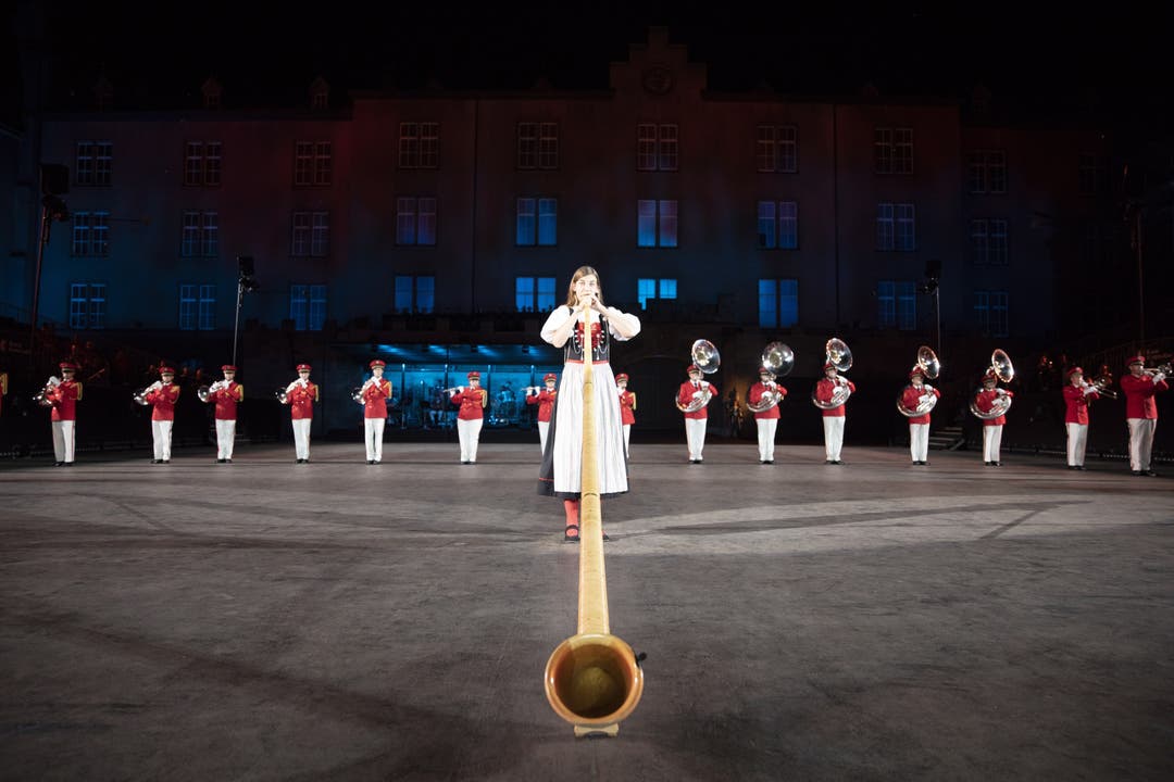 Basel Tattoo 2018: Swiss Army Central Band