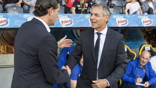 Am letzten Sonntag kassierte der FC Basel und dessen Trainer Marcel Koller (rechts) gegen YB mit Trainer Gerardo Seoane eine historische 1:7-Pleite.