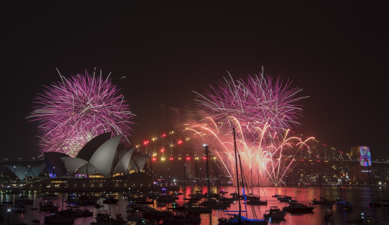 Am anderen Ende der Welt hat das Jahr 2019 begonnen. Im australischen Bundesstaat New South Wales wird das neue Jahr um 14 Uhr (MEZ) eingeläutet.