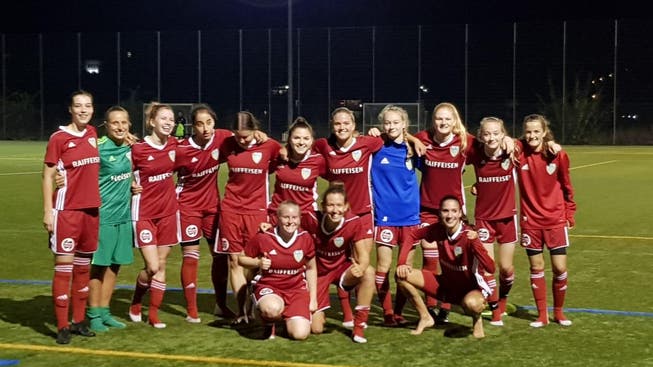 Die SC Derendingen Frauen freuen sich über den Viertelfinaleinzug.