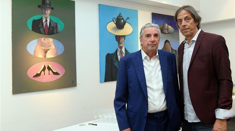 Maler Jörg Binz mit seiner ersten Ausstellung – sein Freund Pedro Lenz hält dazu die Vernissage-Rede