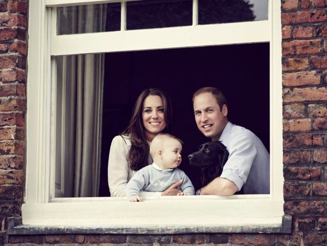 Prinz George mit seinen Eltern (Archiv)
