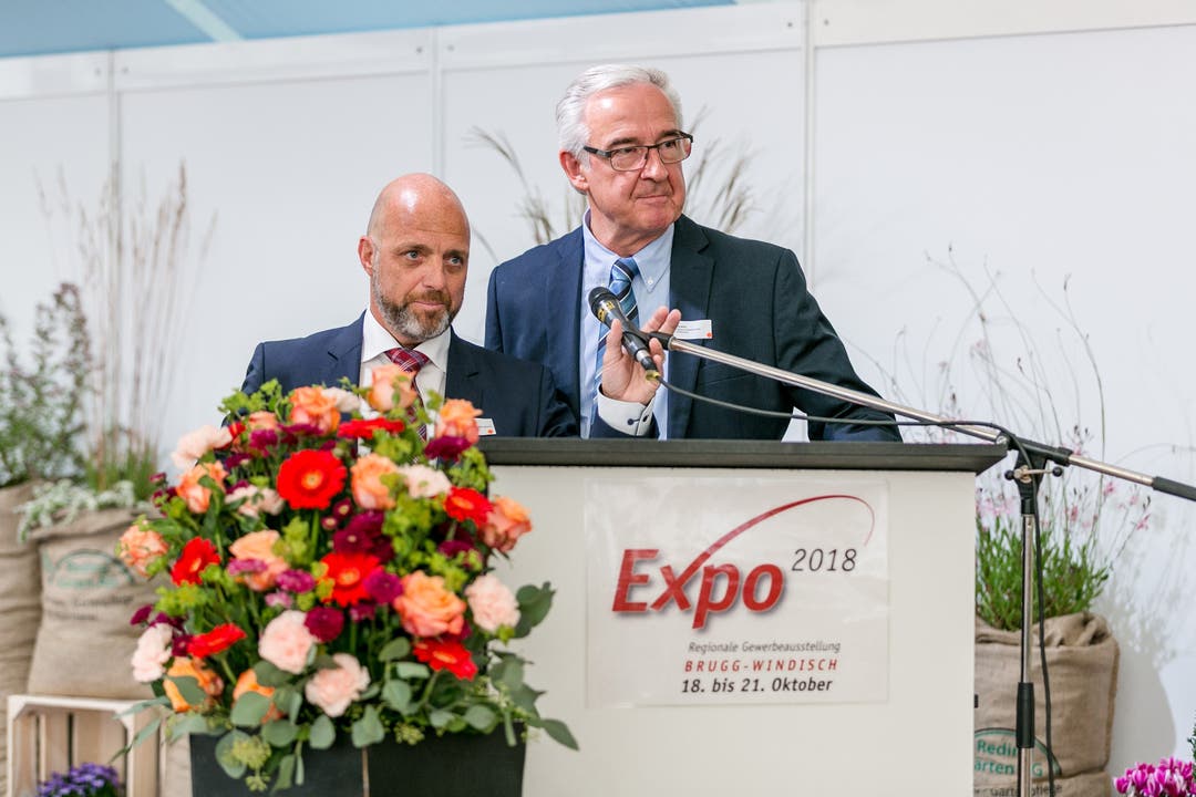Expo Brugg-Windisch 2018 Didi Berger (links) und Jörg Wüst (Präsident Gewerbeverein Windisch plus) bei ihrer Rede an der Eröffnungsfeier.