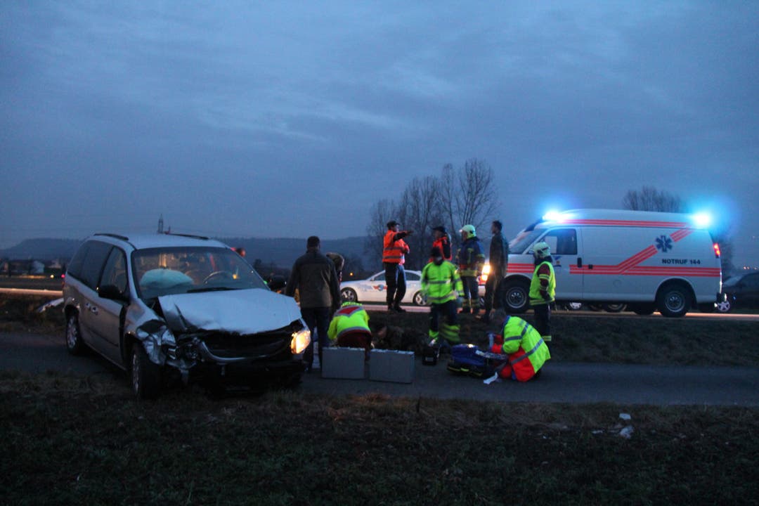 Dieser Unfallverursacher kam von Ammerswil her und wollte in die Bünztalstrasse einbiegen. 30. 01. 2014