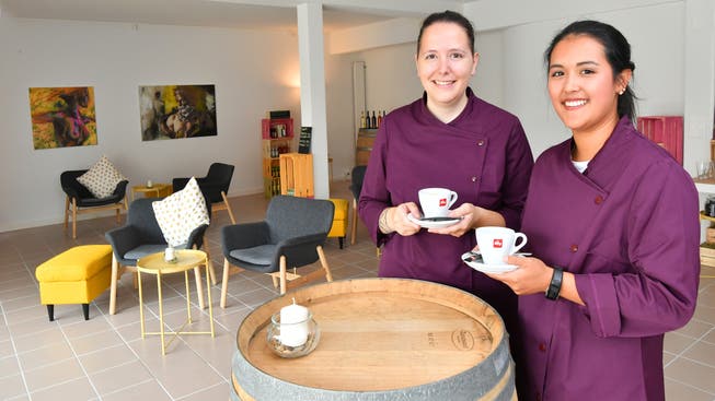 Serena Hagmann (links) und Mitarbeiterin Mona Sanohsuay eröffnen am 16. August «Appetissant».