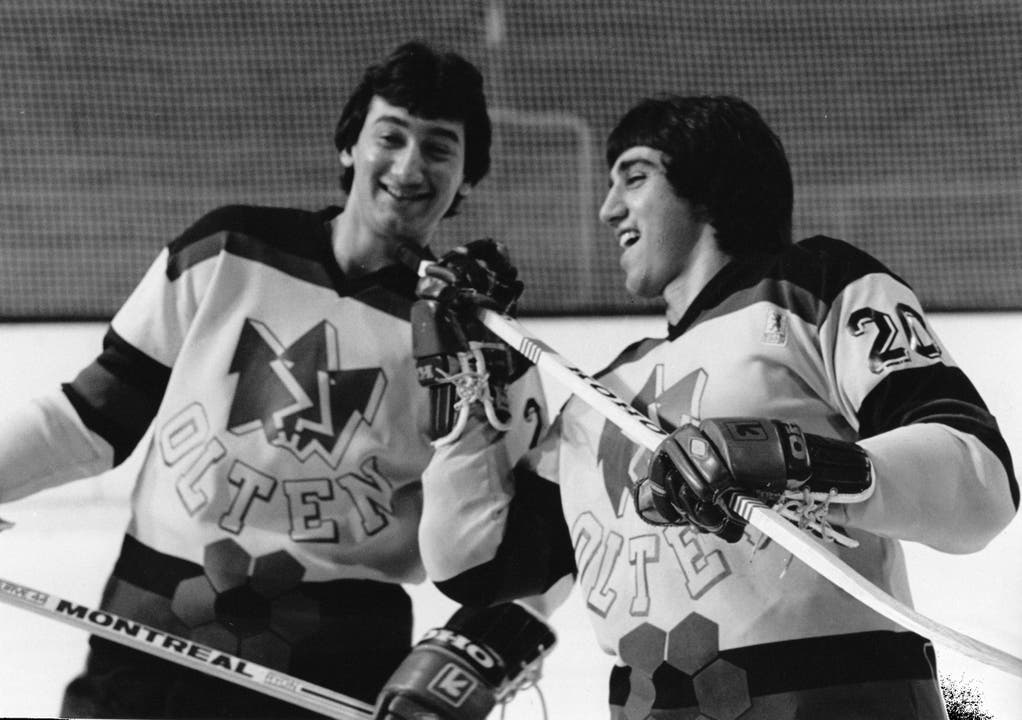 Bo und Jim Koleff (r.) haben Spass am Eishockey.