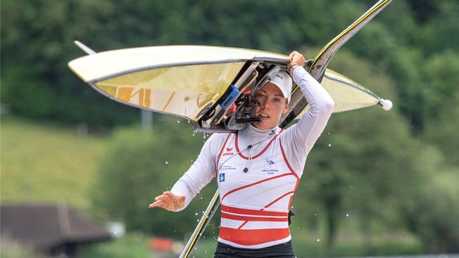 Skiff-Europameisterin Jeannine Gmelin nach dem Training auf dem Rotsee.
