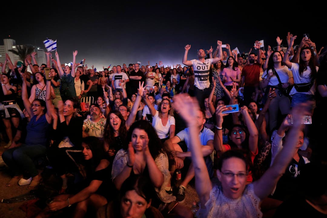 Fans in Tel Aviv.