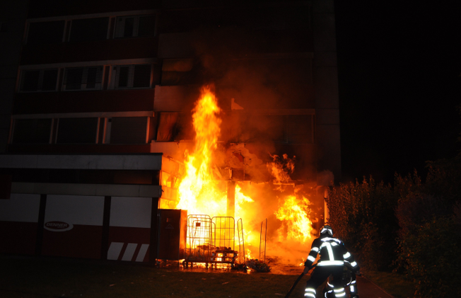 Im Juni brannte in Zuchwil ein Mehrfamilienhaus.