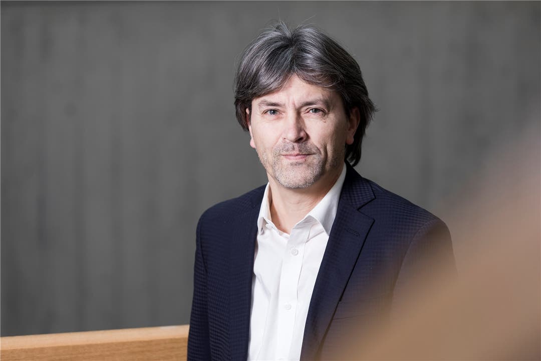 Markus Bärtschiger (SP, Schlieren) bisher 2790 Stimmen, Volkswirtschafter