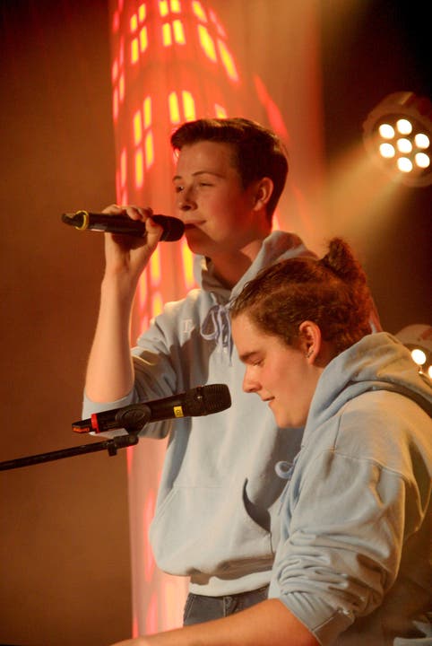 Das Duo Robin Zbinden und Samuel Guldiman aus Liestal wurden vom Publikum als Favoriten gewählt und sind Sieger des Songcontest "Das Mikrofon" Songcontest "Das Mikrofon" 2019