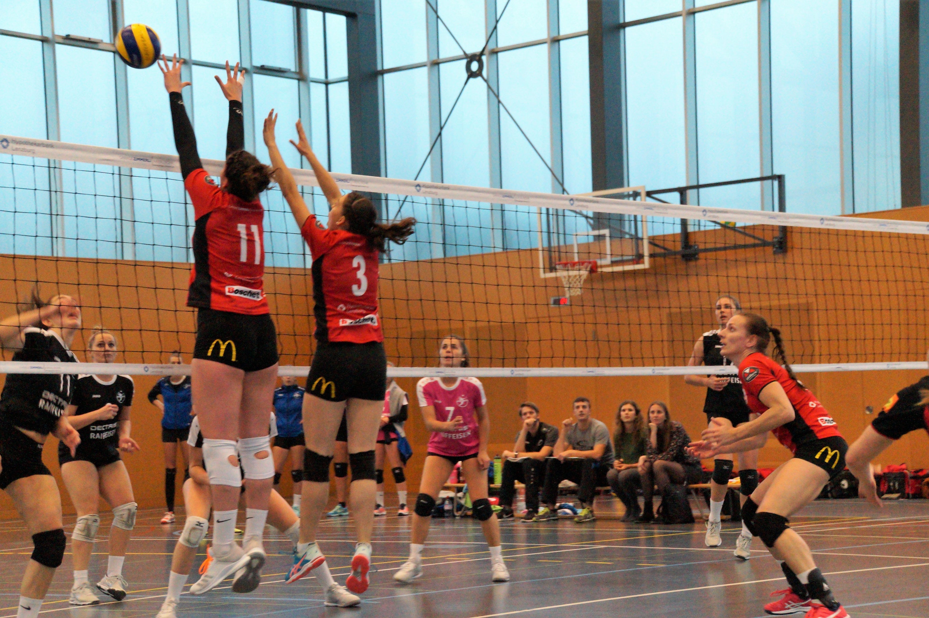 BTV Aarau Volleyball - Knappe Niederlage Des Damen 1 Gegen VBC Kanti Baden