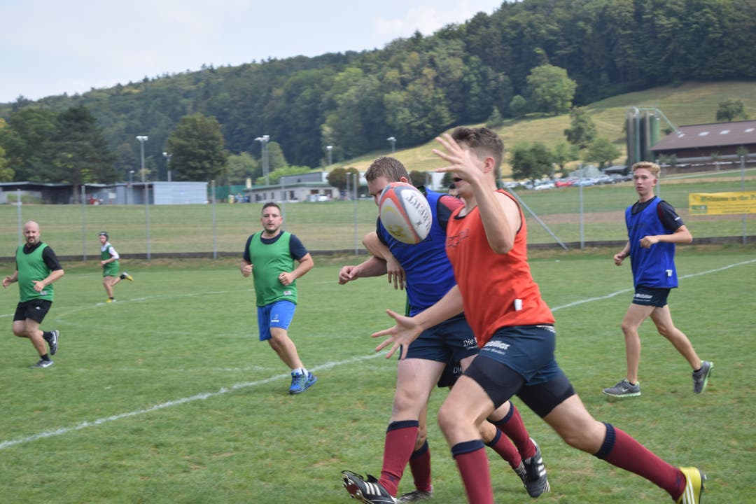 Schluss-Spiel Rugby Club Würenlos und Neulinge