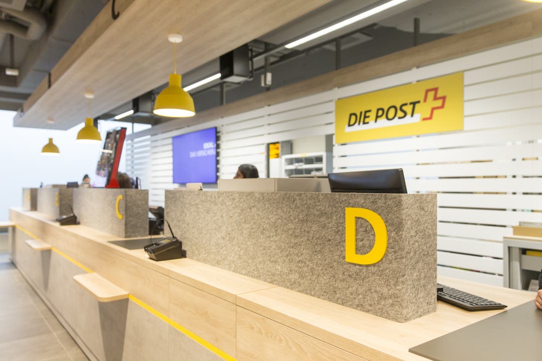 Impressionen von der Eröffnung der Post-Filiale im neuen Gestaltungskonzept an der Güterstrasse 10 in Schlieren.