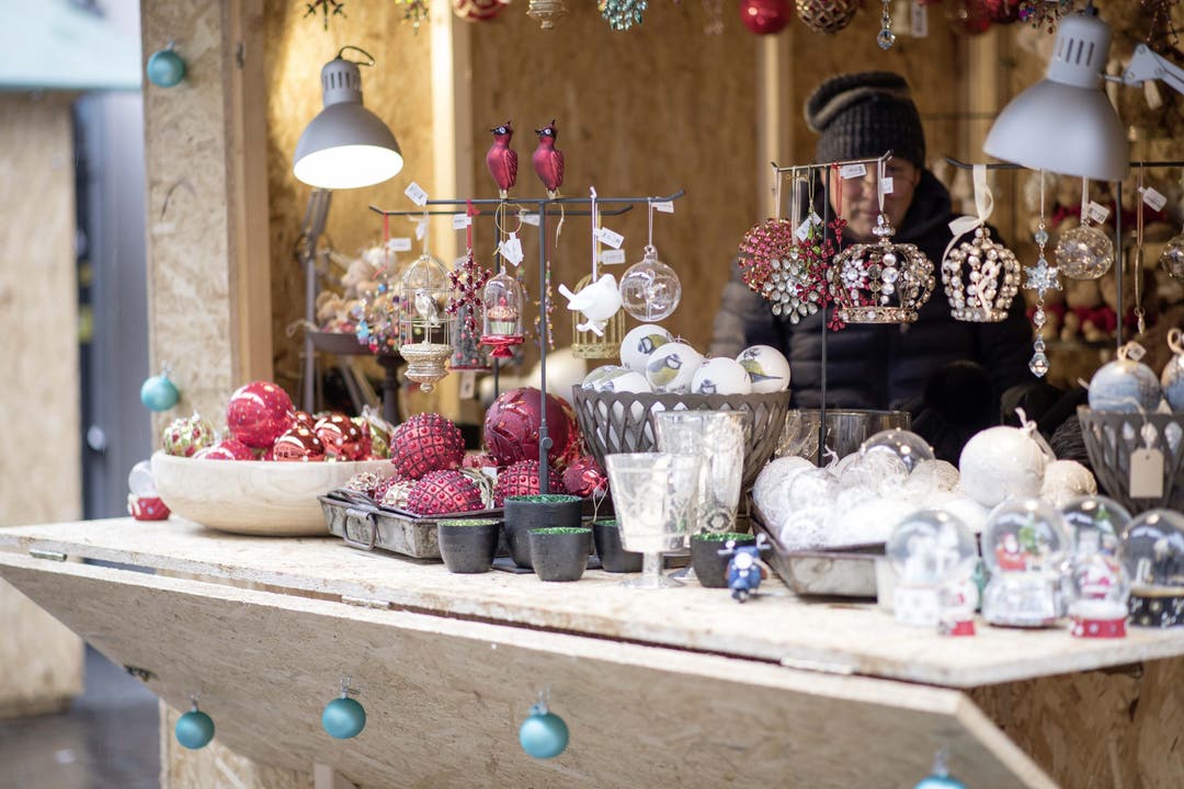 Impressionen des zweiten Weihnachtsmarkts in der Oltner Altstadt.