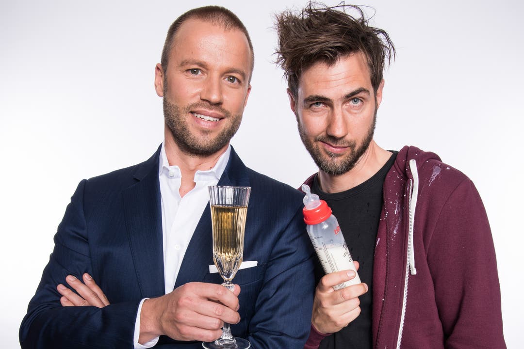 Cabaret Divertimento (seit 2002) Das Duo mit Manuel Burkart und Jonny Fischer ist aktuell der populärste Humor-Act der Schweiz. Mimik, Gags und Musik sind die Erfolgsfaktoren.