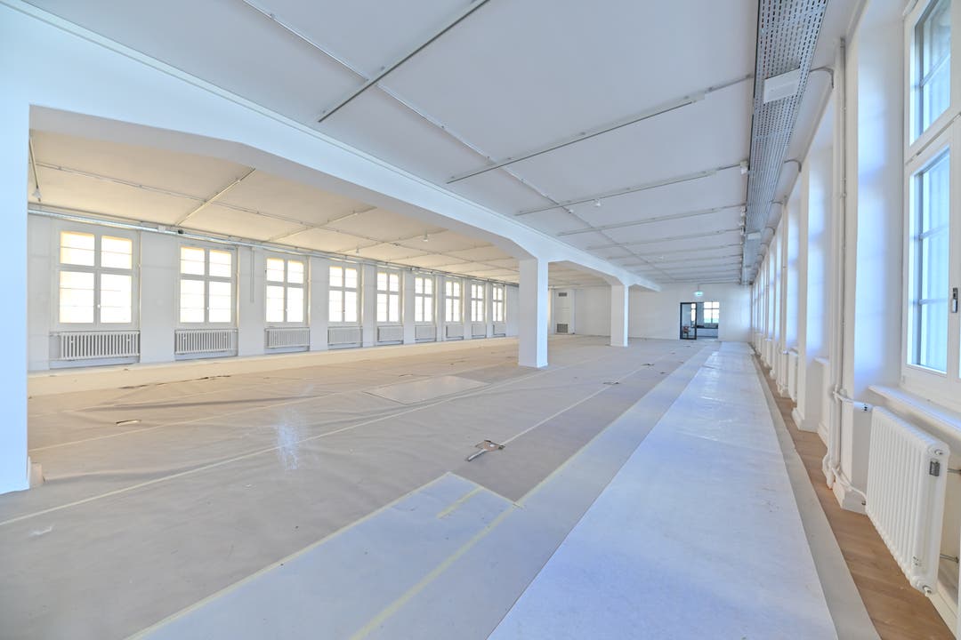 Der grosse Ausstellungsraum im ersten Stock, wo neu das Naturmuseum einquartiert wird. Umzug Haus der Museen Olten 03-2019