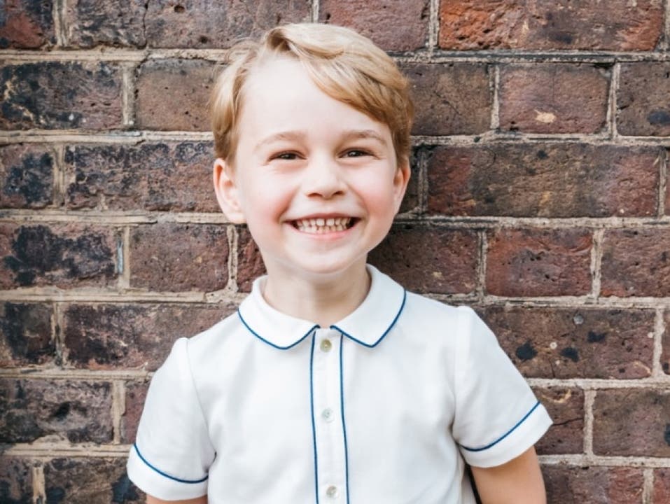 Zum fünften Geburtstag von Prinz George am 22. Juli 2018 hat der Kensington-Palast ein offizielles Foto veröffentlicht.