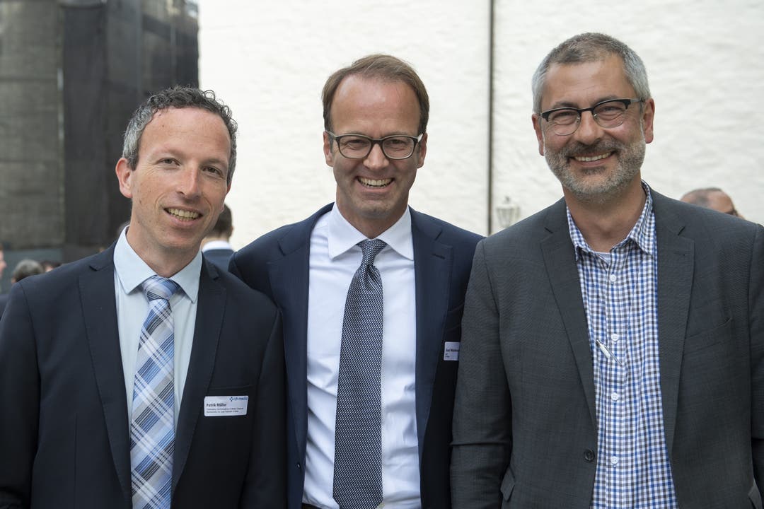 Führungspower der CH Media (v.l.): Patrik Müller (Chefredaktor der Zentralredaktion von CH Media), CEO Axel Wüstmann sowie Pascal Hollenstein, Leiter Publizistik.