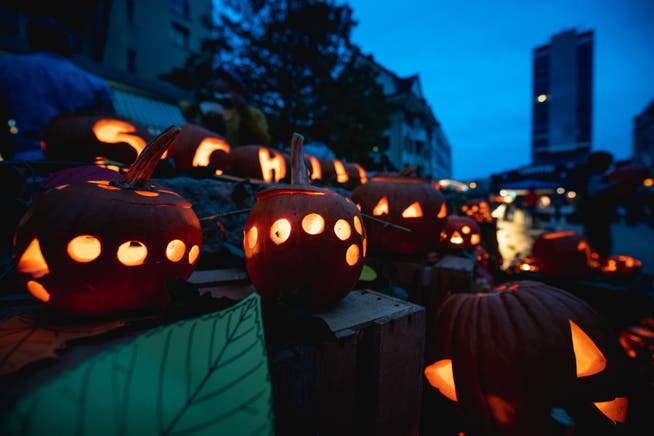 Die Chürbisnacht vom Freitag, 25. Oktober 2019, verspricht besonders schön zu werden. Auf dem Bild die letztjährige Chürbisnacht.