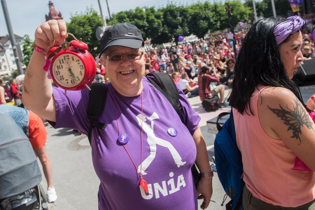 Die Zeit ist reif – Frauen streiken am nationalen Frauenstreik am Freitag, 14. Juni 2019, in Luzern.