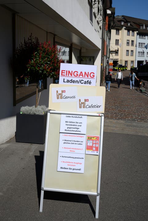 Rheinfelden: Bäckereien dürfen geöffnet bleiben aber die Schutzmassnahmen (genügen Abstand) müssen eingehalten werden.