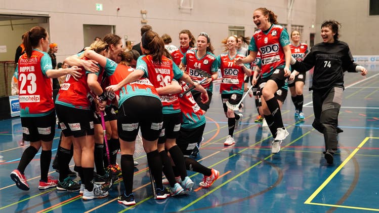 Die Damen von Unihockey Basel sind mit voller Elan in die neue Saison gestartet!