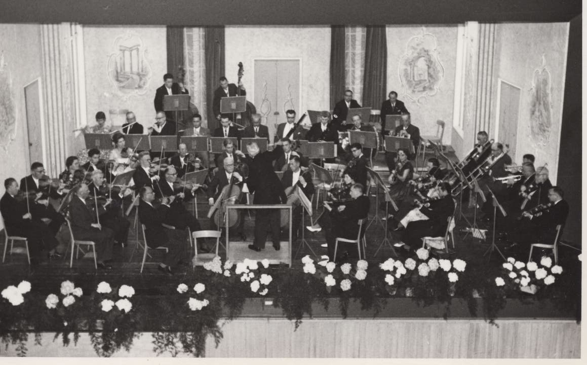 Bilder aus der 100-jährigen Geschichte des Stadtorchesters Grenchen