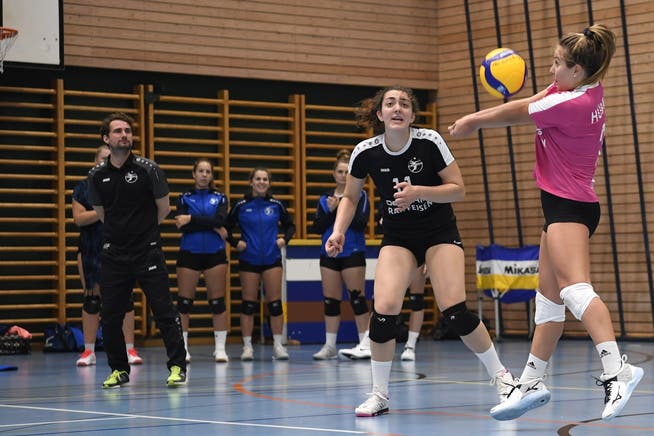 Die Volleyballerinnen von Kanti Baden kassierten die vierte Niederlage in Serie