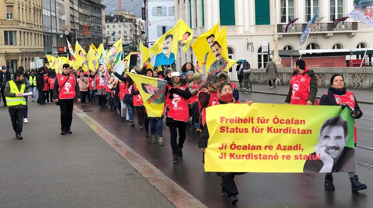 Öcalan-Demonstration: Basler Tramnetz und Verkehr beeinträchtigt