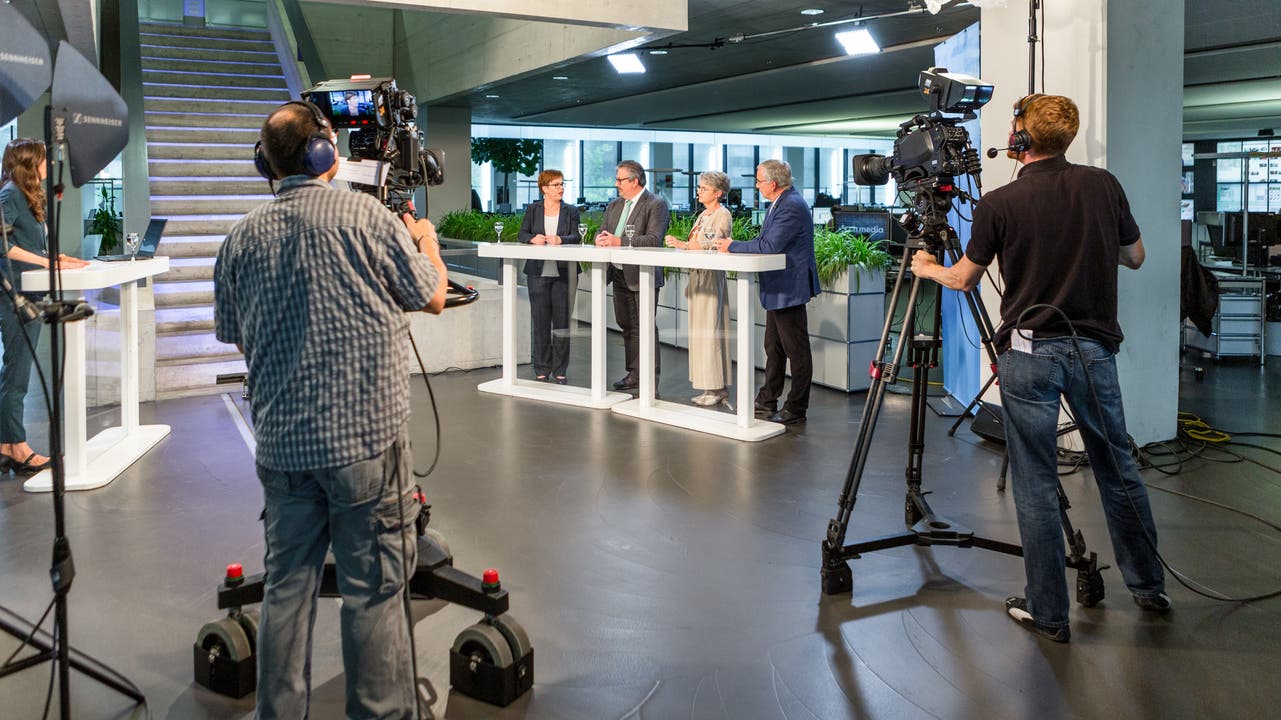 Aufzeichnungen «Talk Täglich spezial» zu den Wahlen im Aarauer Newsroom: Making of