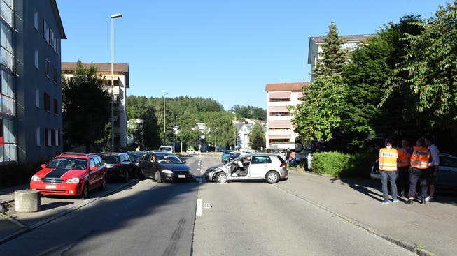 Auf der Illnauerstrasse Richtung Oberillnau kam es zur Kollision zwischen zwei Personenwagen.