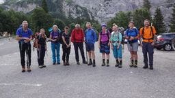 Naturfreunde auf Tour von der Glecksteinhütte auf das Chrinnenhorn 2741m