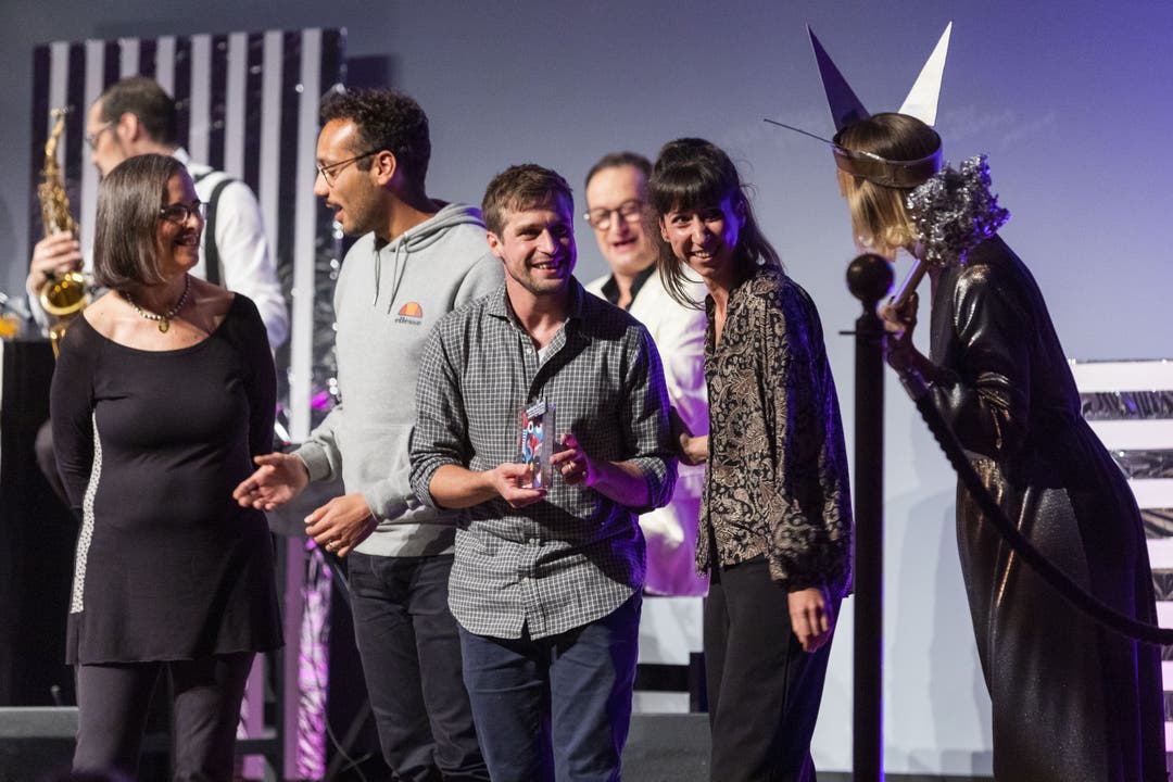 Fantoche 2019 - Preisverleihung "The Lonely Orbit" von Frederic Siegel und Benjamin Morard, dem Zürcher Kollektiv "Team Tumult" (Mitte), gewinnt in den Kategorien "Fantastic Swiss" und "Swiss Youth Award".
