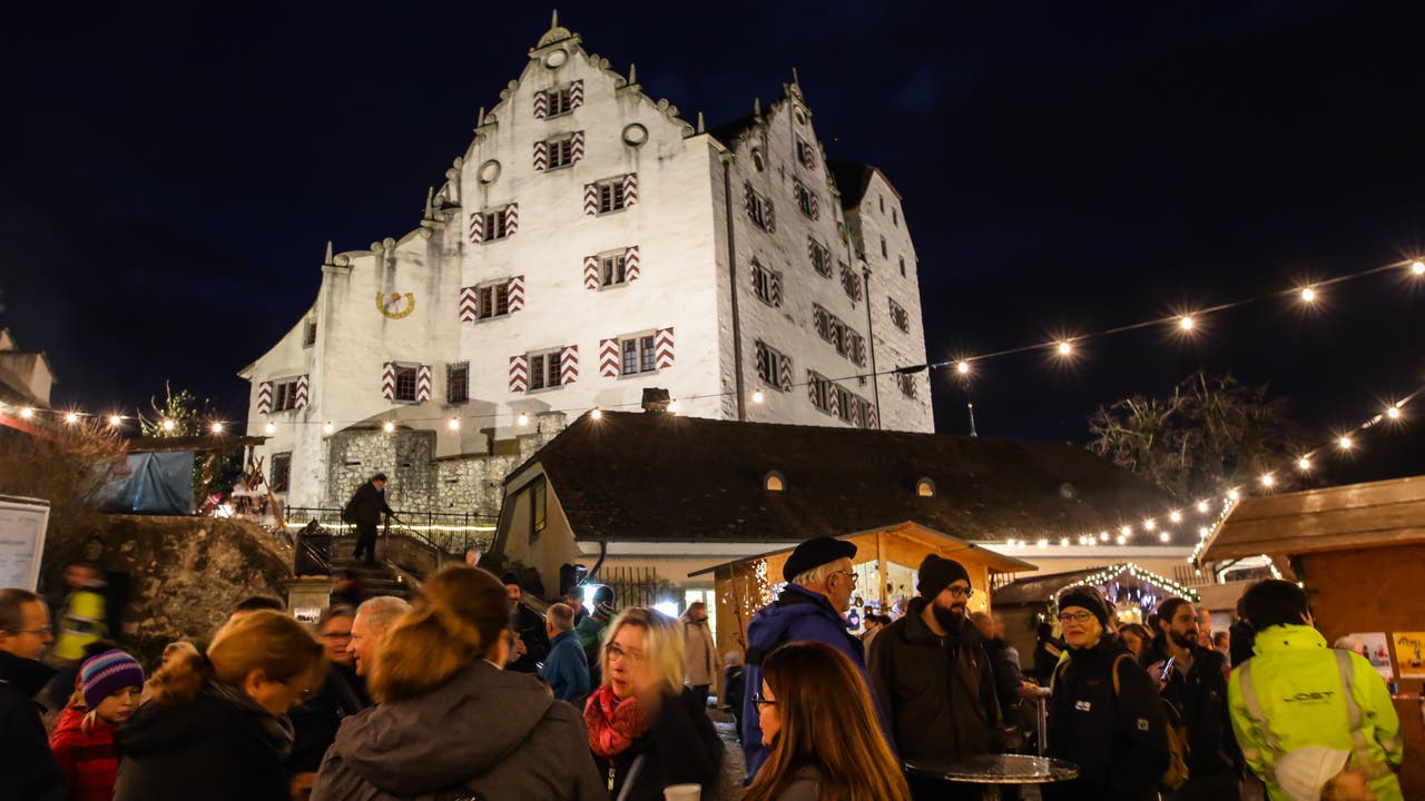 Impressionen vom Weihnachtsmarkt auf Schloss Wildegg 2018.
