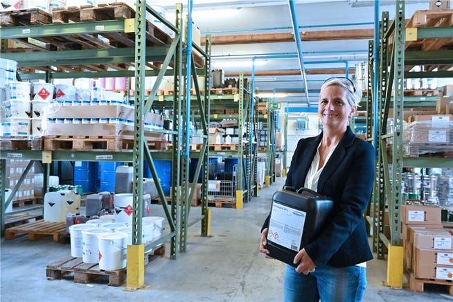 Susanne Müller leitet die Winoil AG in Däniken seit 2018: «Wir gehören eben noch zur ‹alten Schule›.»