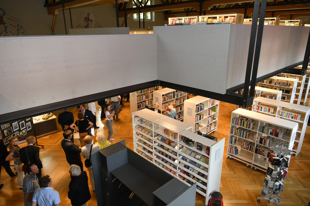 Eröffnung Stadtbibliothek Eröffnung Stadtbibliothek Grenchen in der Alten Turnhalle