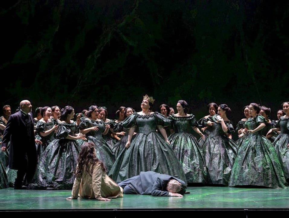 Als letzte Premiere der Spielzeit 2018/2019 präsentiert das Opernhaus Zürich Giuseppe Verdis "Nabucco". Musikalische Leitung: Fabio Luisi, Inszenierung: Andreas Homoki.