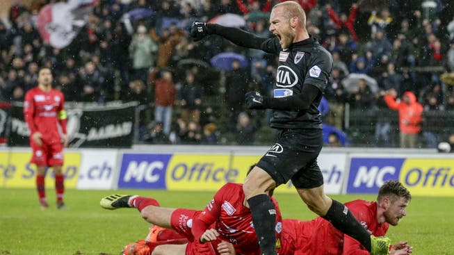 Schneuwly rettete dem FC Aarau mit seinem Doppelpack gegen Winterthur einen Punkt.