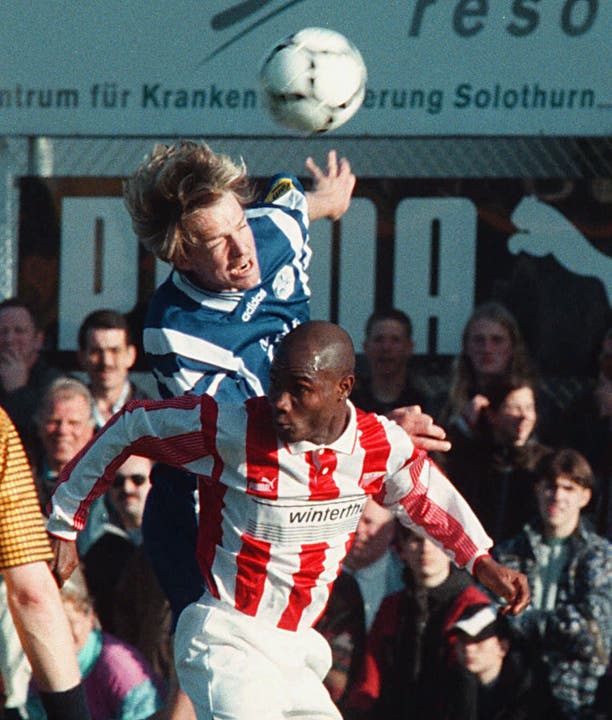  Sogar in Solothurn spielte der Luzerner: Hier gegen den FC Solothurn im Jahr 1997 - damals spielte Wolf noch für den FC Luzern.
